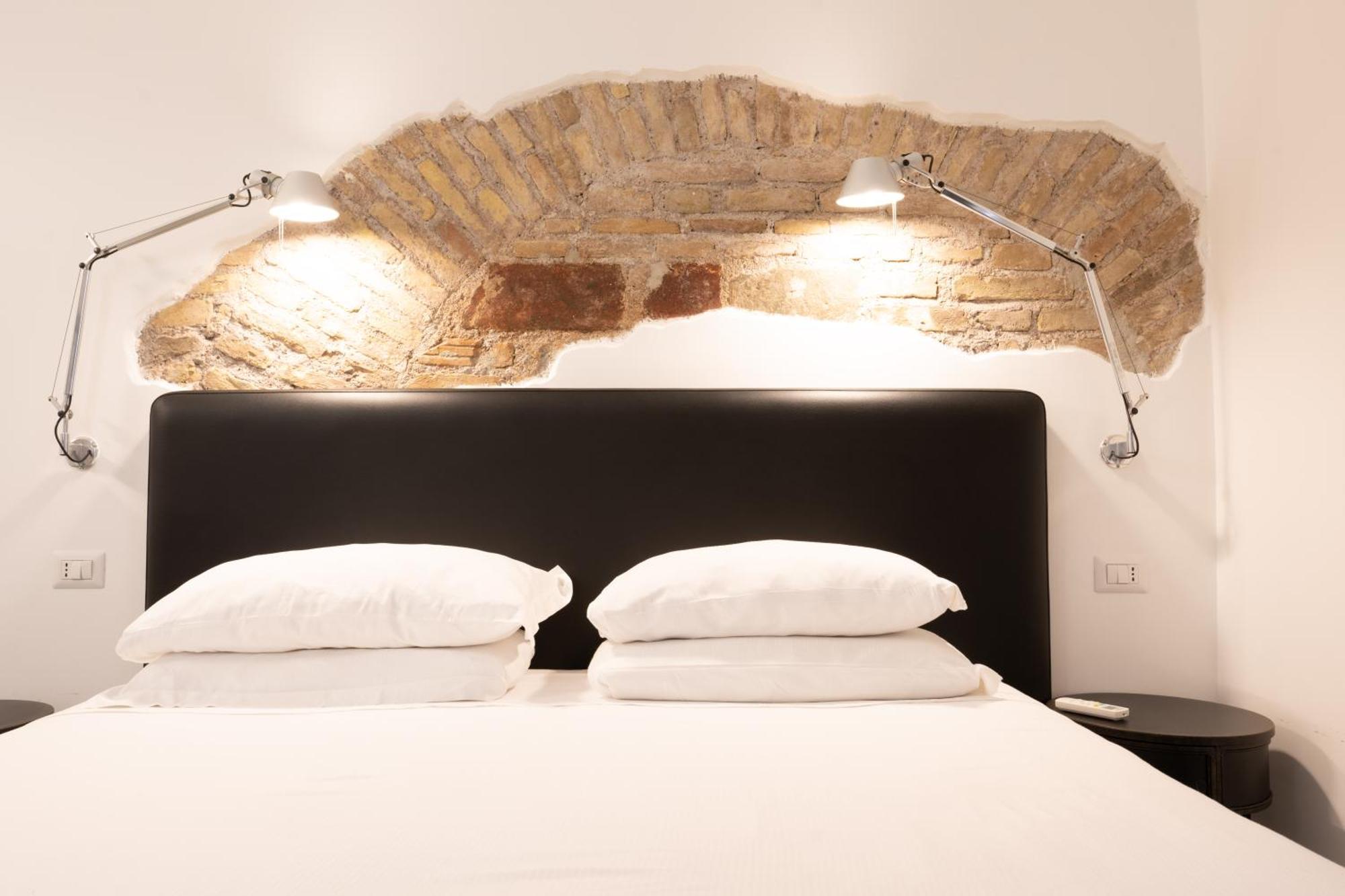 Inn Urbe Colosseo, Rome